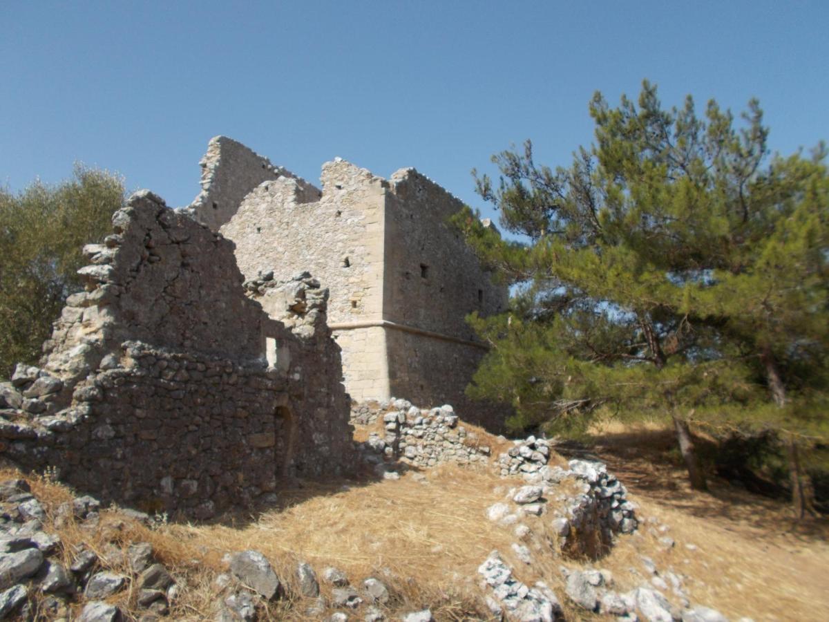 xenios Z rustic rural cottage Karidi Esterno foto