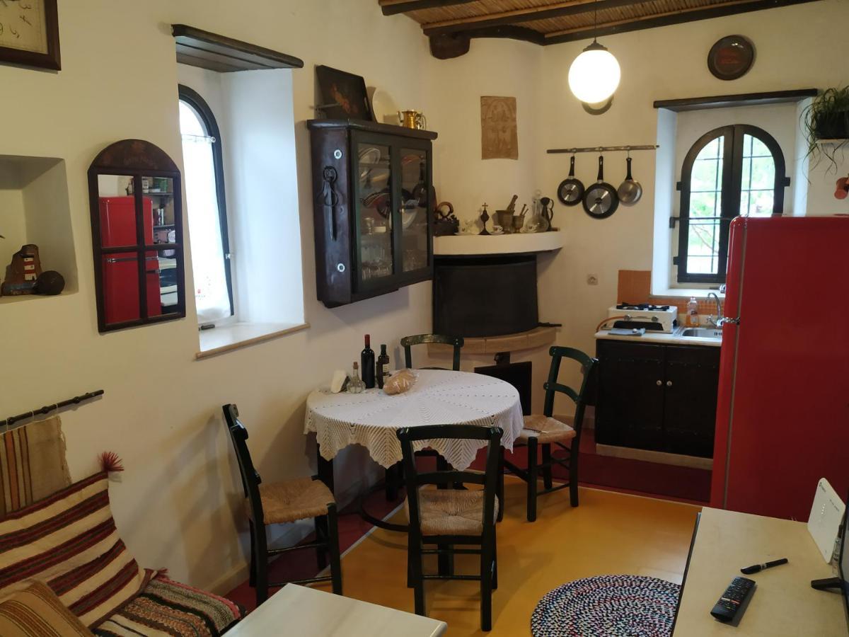 xenios Z rustic rural cottage Karidi Esterno foto